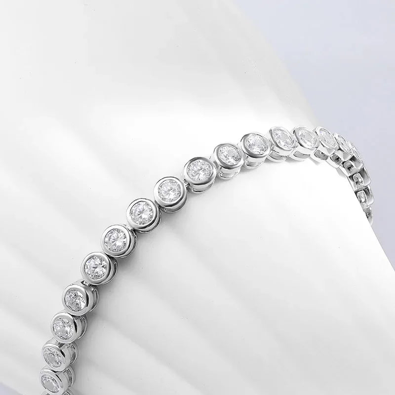 Bracelete Encanto Circular em Cristal de Moissanite